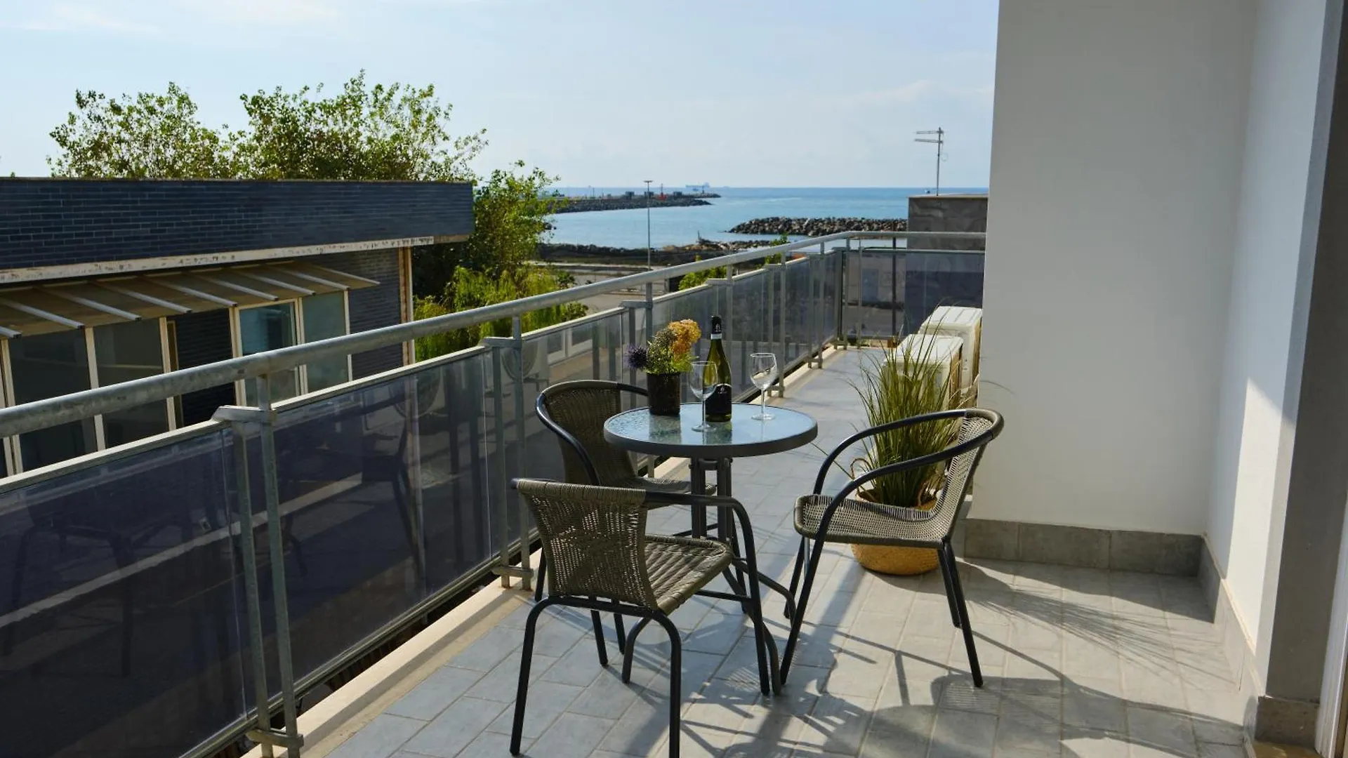 Apartamento Aeroporto A 3 Minuti - Suite Con Parcheggio Privato Fiumicino