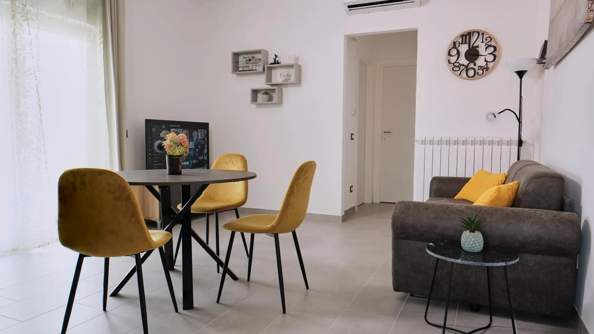 Aeroporto A 3 Minuti - Suite Con Parcheggio Privato location